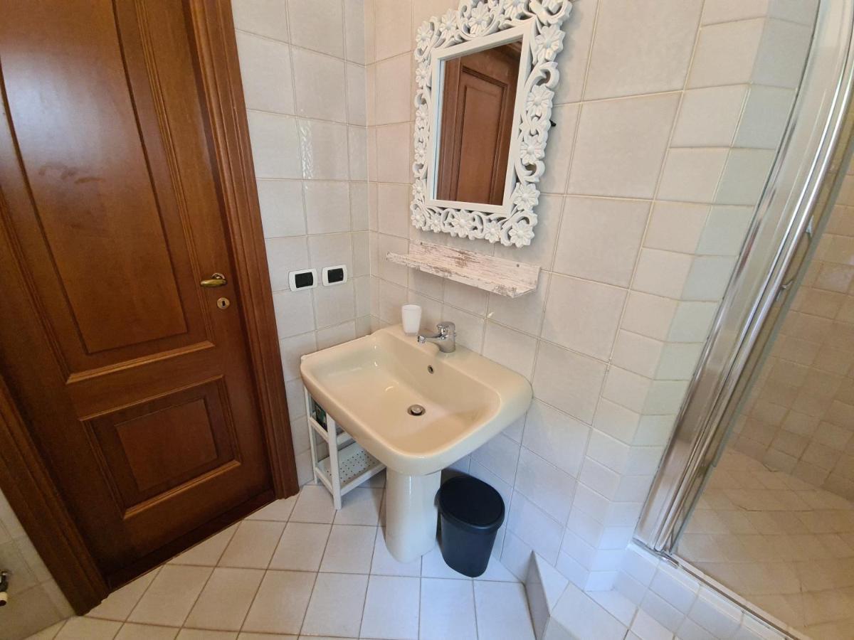 Dolce Casa Da Roby E Andrea By Portofinovacanze San Maurizio di Monte Exteriér fotografie